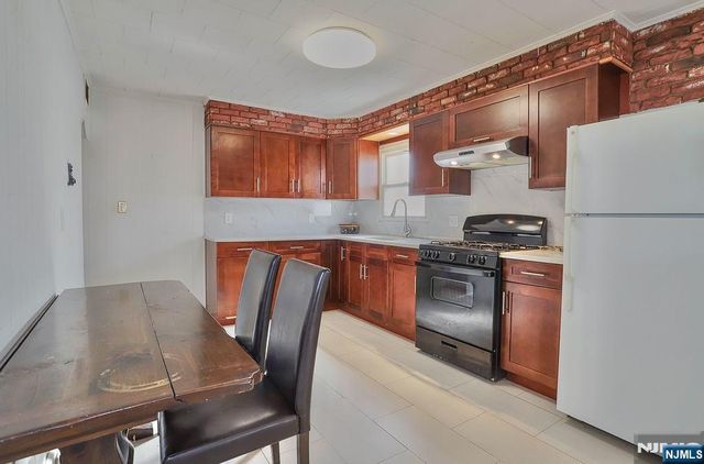 27 Joseph Street, Moonachie, NJ 07074