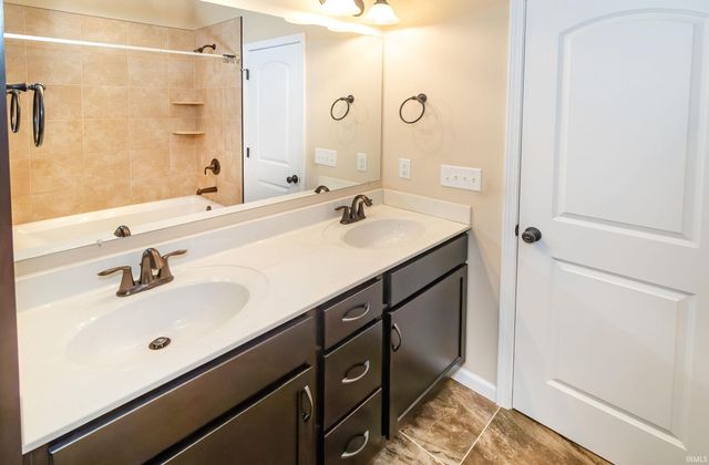 15349 Haiku Road, Evansville, IN 47725