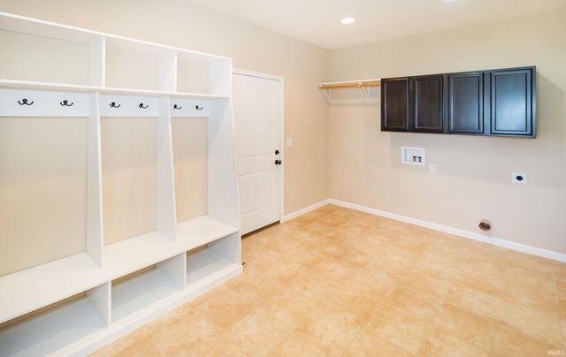 15349 Haiku Road, Evansville, IN 47725