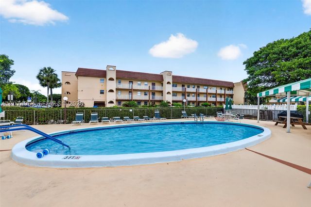 2731 N Pine Island Rd 205, Sunrise, FL 33322