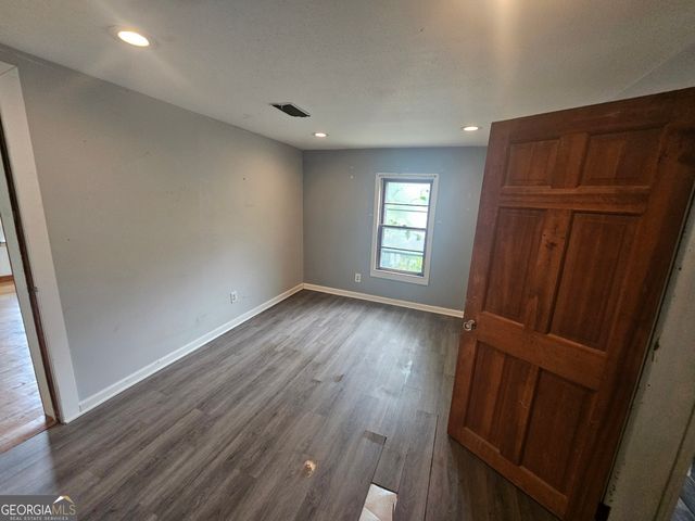 1232 Eastview Road, Conyers, GA 30012