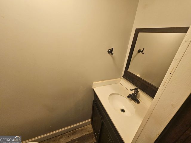1232 Eastview Road, Conyers, GA 30012