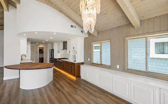 1999 Sherwood Drive, Cambria, CA 93428