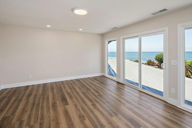 1999 Sherwood Drive, Cambria, CA 93428