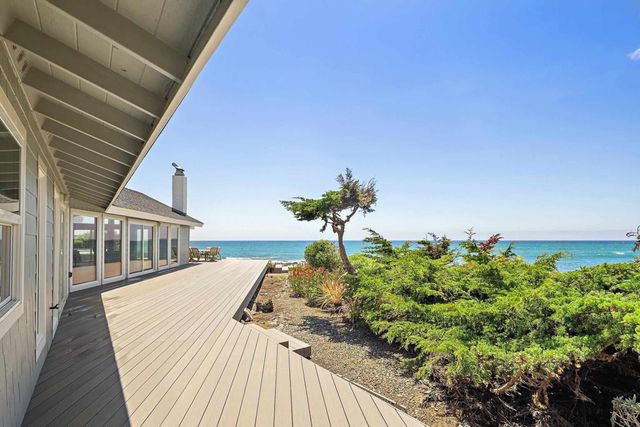 1999 Sherwood Drive, Cambria, CA 93428