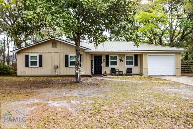 204 Honeylane Circle, Hinesville, GA 31313