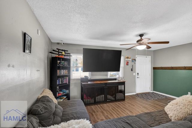 204 Honeylane Circle, Hinesville, GA 31313