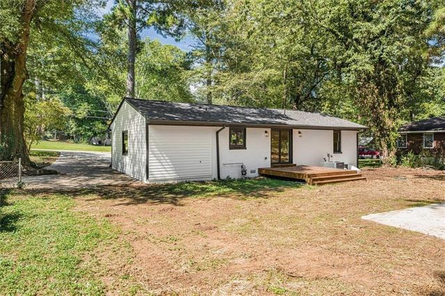 5177 White Boulevard SW, Mableton, GA 30126