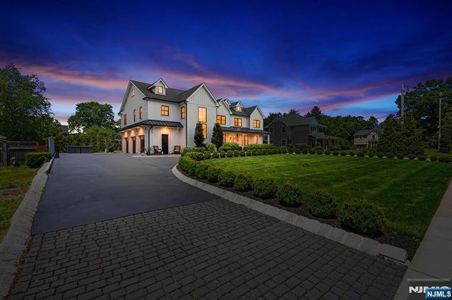 255 Boulevard, Pequannock Township, NJ 07444