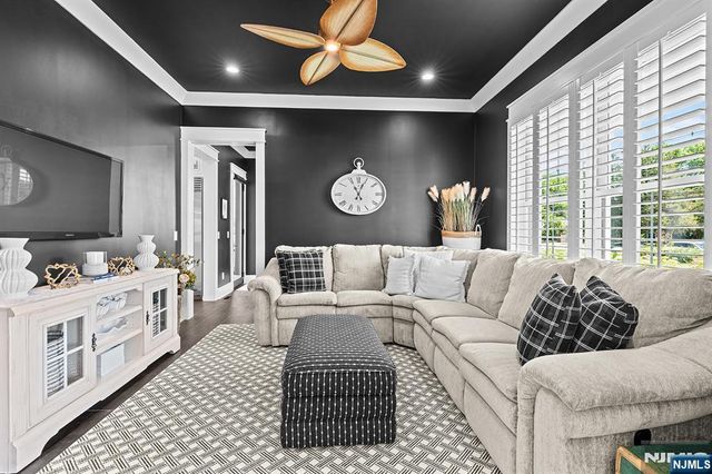 255 Boulevard, Pequannock Township, NJ 07444