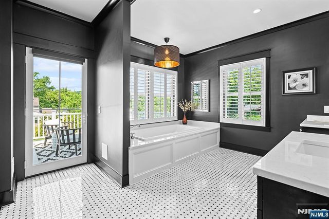 255 Boulevard, Pequannock Township, NJ 07444