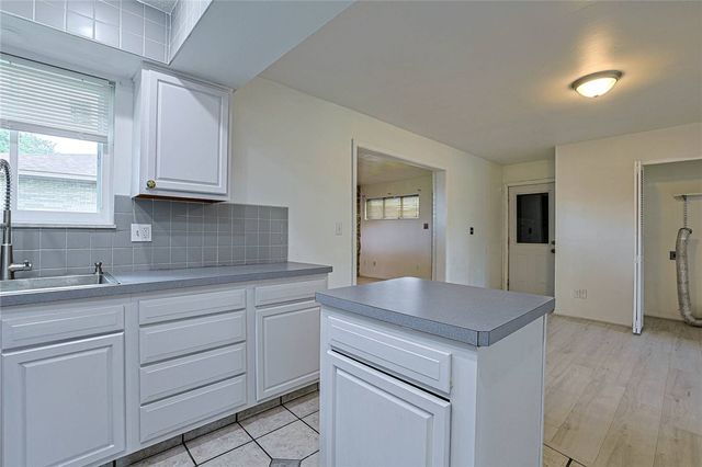 4505 College View Drive, Dayton, OH 45417