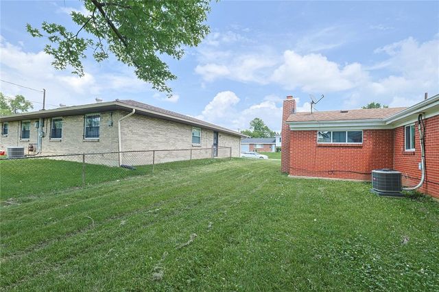 4505 College View Drive, Dayton, OH 45417