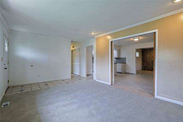 4505 College View Drive, Dayton, OH 45417