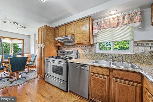 1647 MICHIGAN AVE, Atlantic City, NJ 08401
