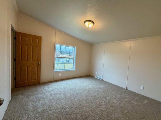 111 Deso Drive, Alburgh, VT 05440