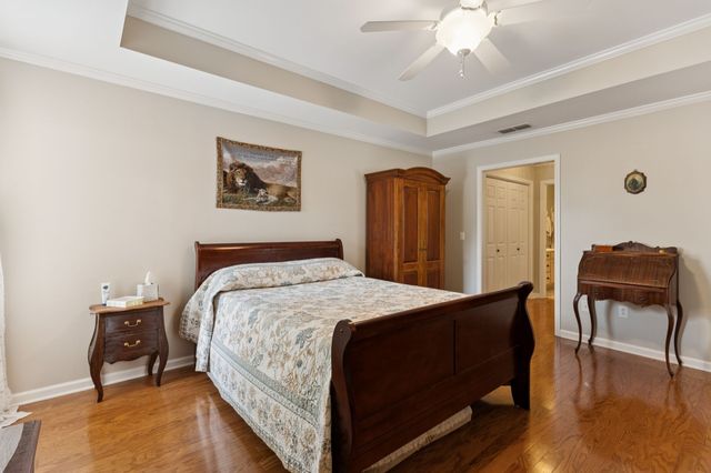 644 Village Green Cir, Murfreesboro, TN 37128