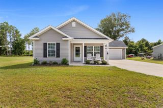 612 Pine Oaks Farm Rd., Aynor, SC 29511