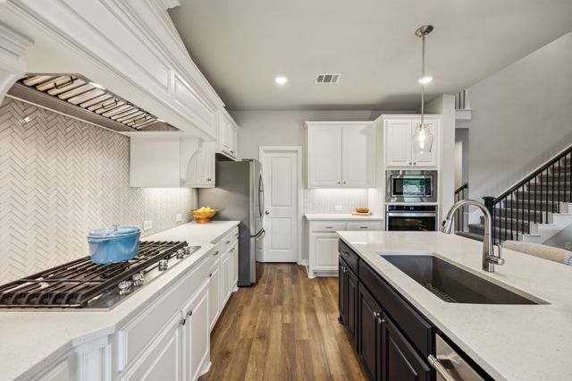 712 Uplands Drive, Northlake, TX 76226