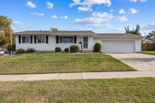 2285 27th Street, Marion, IA 52302
