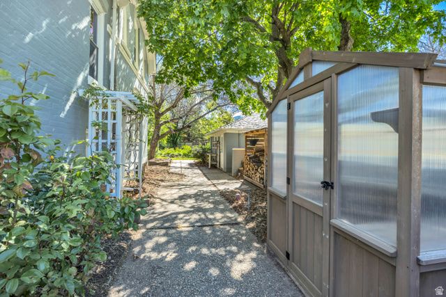 1156 S GRAMERCY AVE, Ogden, UT 84404