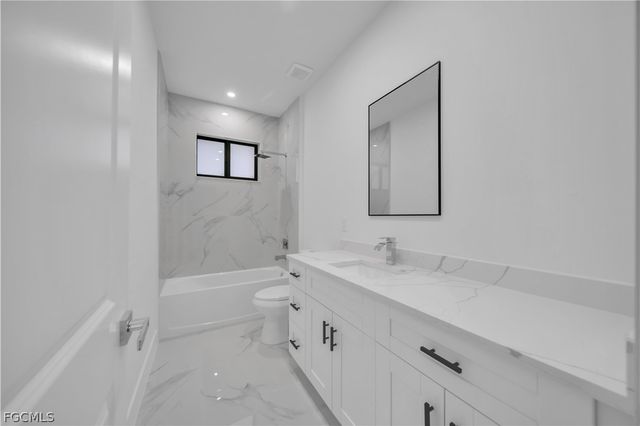 5003 2nd St W, Lehigh Acres, FL 33971