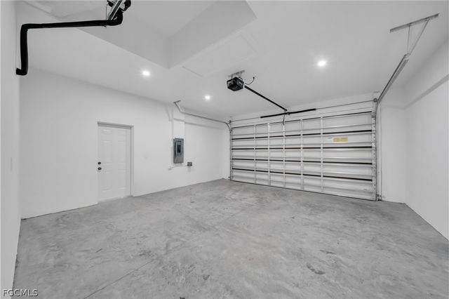 5003 2nd St W, Lehigh Acres, FL 33971