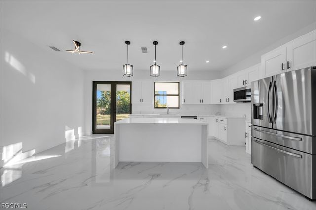 5003 2nd St W, Lehigh Acres, FL 33971