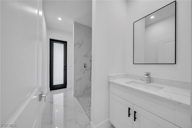 5003 2nd St W, Lehigh Acres, FL 33971