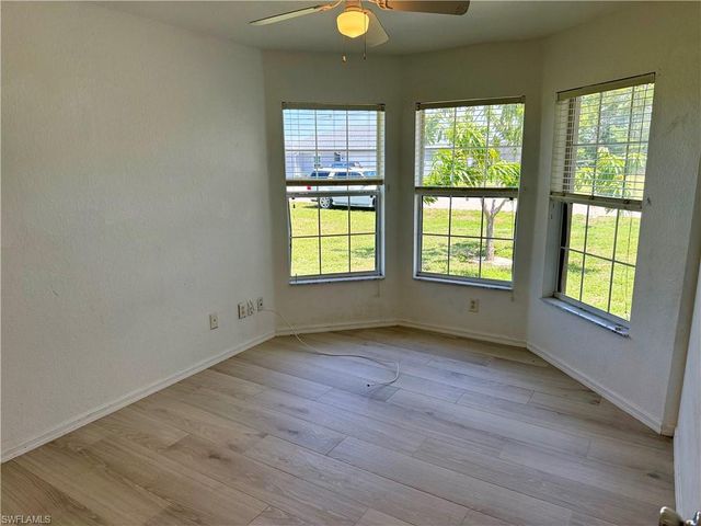 544 SE 7th ST, Cape Coral, FL 33990