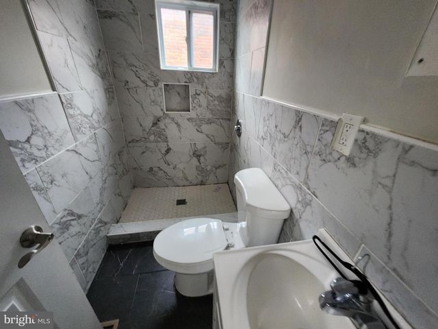 2624 E PRESTON ST, Baltimore, MD 21213