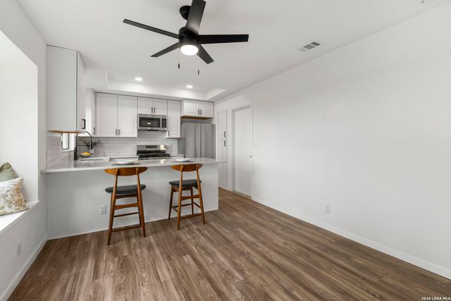 7806 Misty Park St, San Antonio, TX 78250