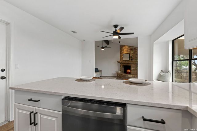 7806 Misty Park St, San Antonio, TX 78250