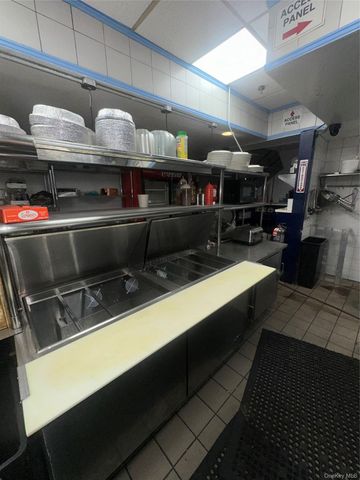 32-23 37 Avenue, Long Island City, NY 11106