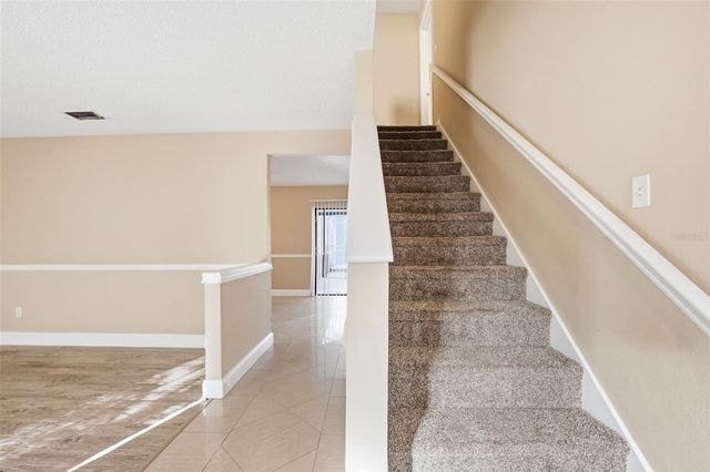 15908 BRIDGEWATER LANE, Tampa, FL 33624