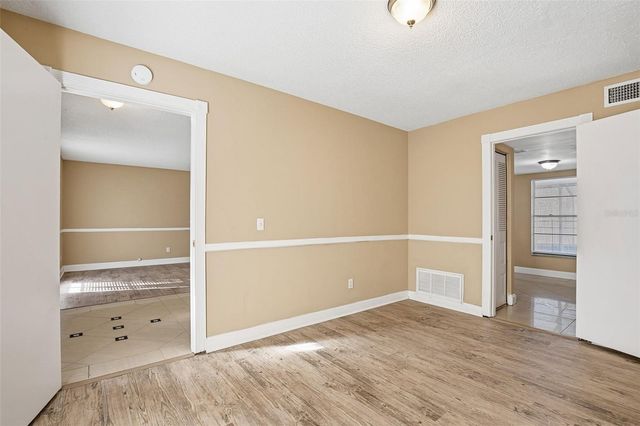 15908 BRIDGEWATER LANE, Tampa, FL 33624