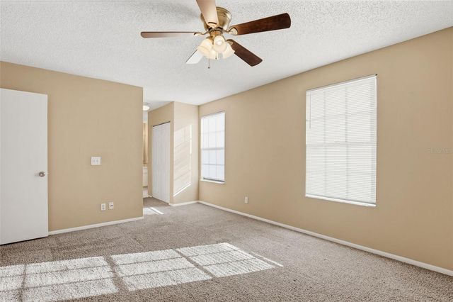 15908 BRIDGEWATER LANE, Tampa, FL 33624