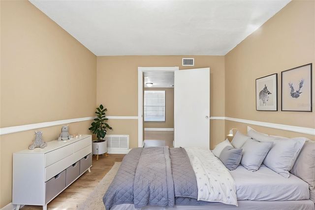 15908 BRIDGEWATER LANE, Tampa, FL 33624