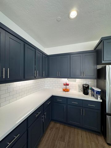 176 N Ocean Court, Tulare, CA 93274