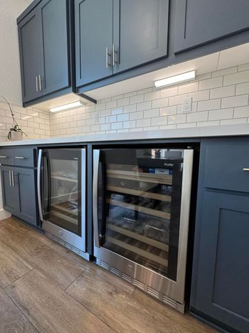 176 N Ocean Court, Tulare, CA 93274