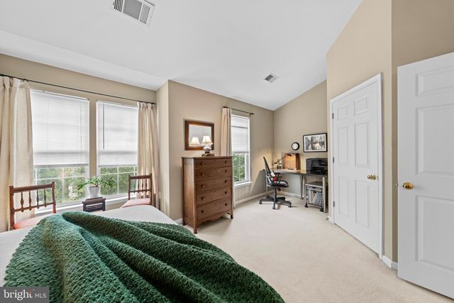 21980 BOX CAR SQ, Sterling, VA 20166