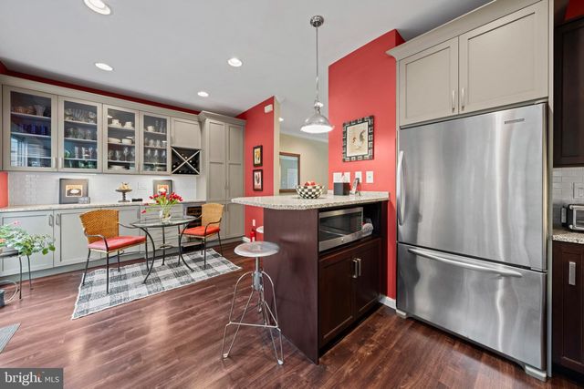 21980 BOX CAR SQ, Sterling, VA 20166