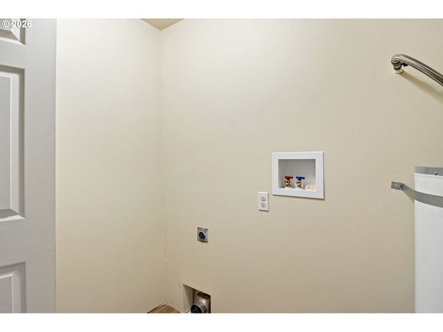 1321 SUNSET Ln, Sutherlin, OR 97479