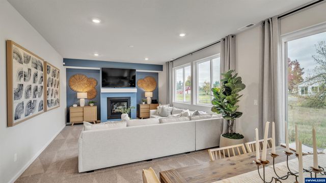 585 Withers Ct SE, Albany, OR 97322