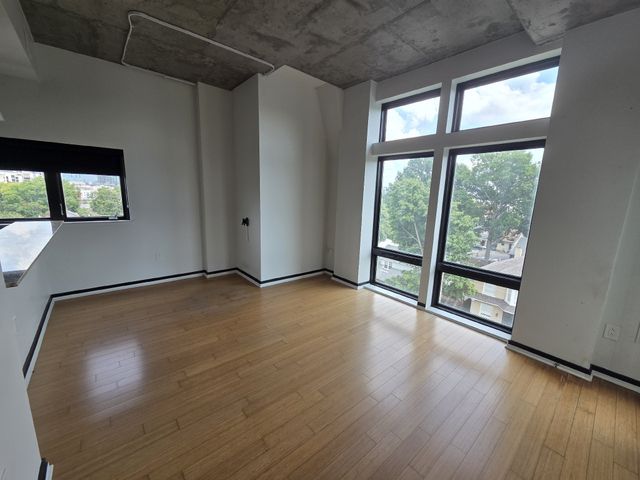 1101 18th Ave S Apt 601, Nashville, TN 37212
