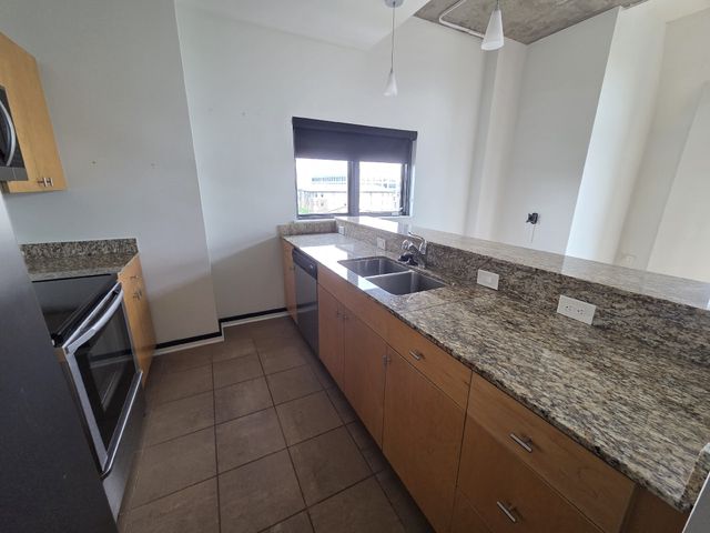 1101 18th Ave S Apt 601, Nashville, TN 37212