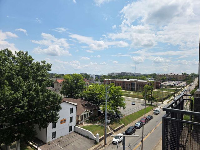 1101 18th Ave S Apt 601, Nashville, TN 37212