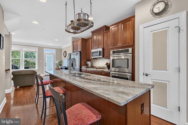 4644 WOODBERRY ST, Riverdale, MD 20737