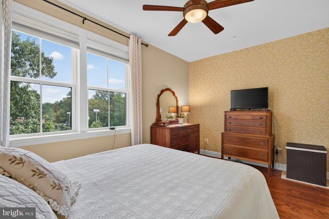 4644 WOODBERRY ST, Riverdale, MD 20737