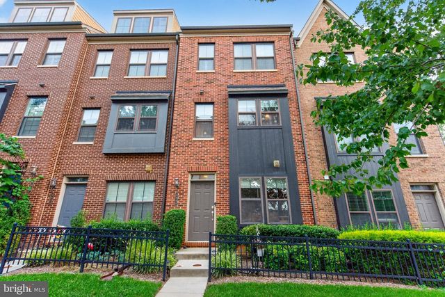 4644 WOODBERRY ST, Riverdale, MD 20737